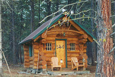 Original Log Cabin, cozy comfort cabins on the river in the forest at Gathering Light ... a retreat for nature lovers, a retreat for writers and artists, for lovers and honeymooners and a peaceful, personal spiritual retreat. Offering private, studio cabins, treehouses, vacation rentals, group and family lodging, the retreat is located in southern oregon near crater lake national park.
