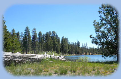 stay at gathering light and visit lakeview, oregon on the oregon outback scenic byway.