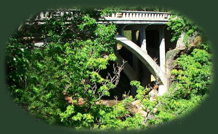 a brief diversion off the crater lake hwy at prospect oregon: see 
waterfalls, hiking trails, the avenue of giant boulders.